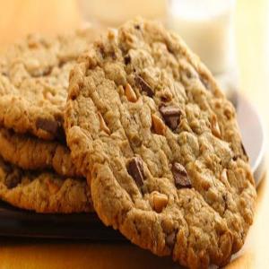 Milk Chocolate-Butterscotch Cafe Cookies_image