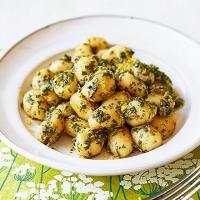 Gnocchi with herb sauce_image