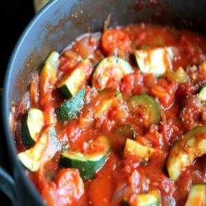 Homemade Arrabbiata Sauce with Zucchini Recipe - (4.6/5) image