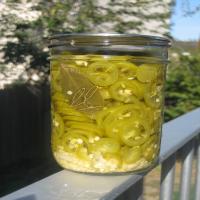 Preserved Pickled Hot Jalapeno Peppers_image