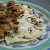 Pappardelle With Mushroom Sauce_image