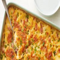 Creamy Scalloped Potatoes with Ham and Peas_image