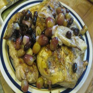 Roast chicken with olives, grapes_image