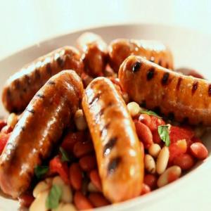 Grilled Sausage with Tuscan Beans_image
