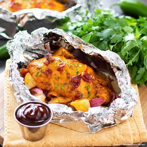 Barbecue Chicken and Potato Foil Packs - melissassouthernstylekitchen.com_image