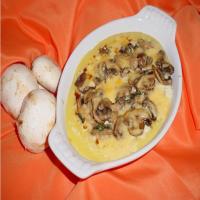 Broiled Polenta With Mushrooms and Cheese_image