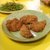 Chicken Fried Steaks and Creamed Pan Gravy with Biscuits_image