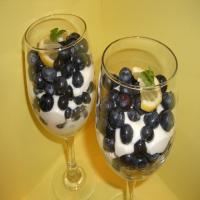 Fresh Blueberries With Lemon Cream_image