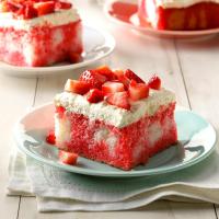 Berry Dream Cake image