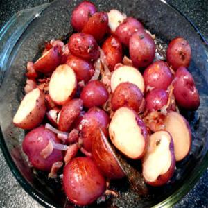 Roasted Garlic Fingerling Potatoes With a Touch of Bacon image