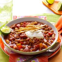 Slow-Cooker Lime Chicken Chili_image