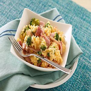 15-Minute Cheesy Rice with Ham & Broccoli_image