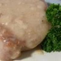Braised Pork Chops with Cream Gravy_image