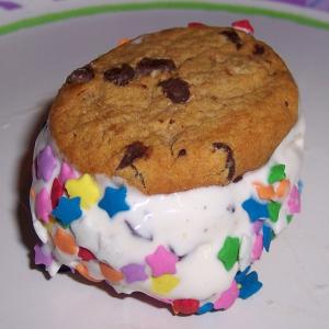 Cookie Ice Cream-A-Rounds image