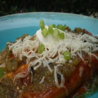 Chicken Enchiladas With Tomatillo Sauce (Enchiladas Verdes) image