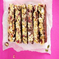 Chocolate-Dipped Chewy Granola Bars_image