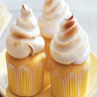 Lemon Meringue Surprise Cupcakes image