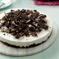 No-Bake Oreo Cheesecake image