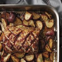 Roast Pork with Sweet Red Pepper Paste & Roasted Potatoes_image