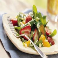 Strawberry-Kiwi-Spinach Toss image