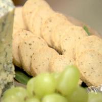 Parmesan and Thyme Crackers image