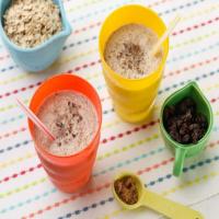 Kids Can Make: Oatmeal Cookie Smoothie image