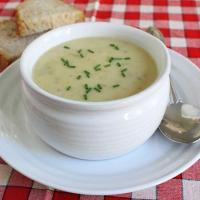Cream of Green Garlic and Potato Soup_image
