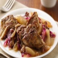 Slow-Cooker German Red Cabbage and Pork Ribs_image