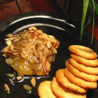 Baked Brie With Amaretto_image