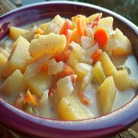 Slow Cooker Hearty Potato Soup_image