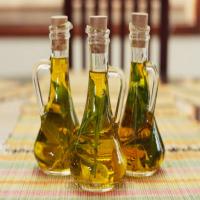 Basil-infused olive oil Recipe - (4/5) image