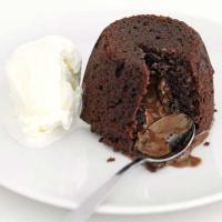 Melting chocolate puddings_image