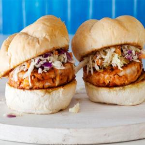 BBQ Chicken Burgers with Slaw_image