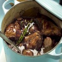 Rabbit in red wine sauce recipe_image