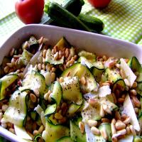Simple and Healthy Zucchini Salad With Pine Nuts_image