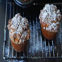 Gluten-Free Pumpkin Muffins With Crumble Topping_image