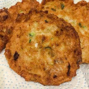 Chicken, Chive, and Feta Zucchini Fritters_image