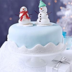 Snowman friends cake decoration image