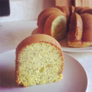Lemon Poppy Seed Bundt Cake_image