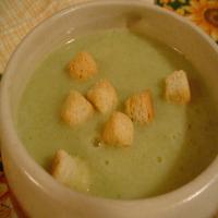 Cream of Broccoli Soup - Low Fat image