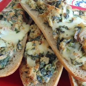 To-Die-For Stuffed Garlic Bread_image