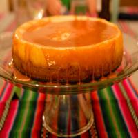 Gluten-Free Hazelnut Cheesecake With Salted Caramel Glaze_image