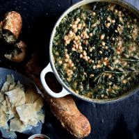 Spicy Beans with Wilted Greens_image