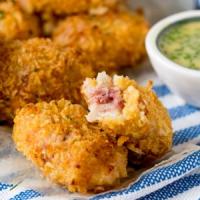 Baked Ham Hock and Cheddar Croquettes_image