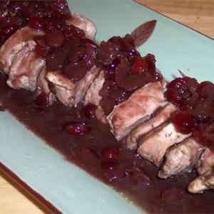 Pork Medallions with Port and Dried Cranberry Sauce_image