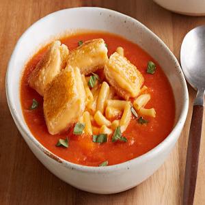 Mac & Grilled Cheese Tomato Soup_image