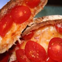 Breakfast Tomato/Cheese Pita_image