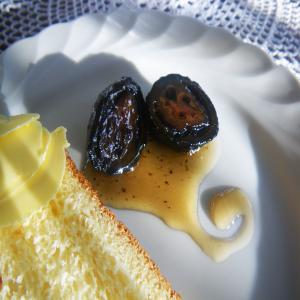 Fresh Walnuts in Syrup (Glyko Karydaki) image