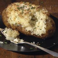 Twice-Baked Potatoes with Fresh Horseradish_image