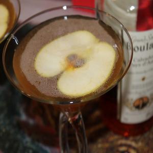 Calvados and Maple Syrup Cocktail_image